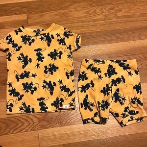 Baby gap x Disney Mickey Mouse pajamas